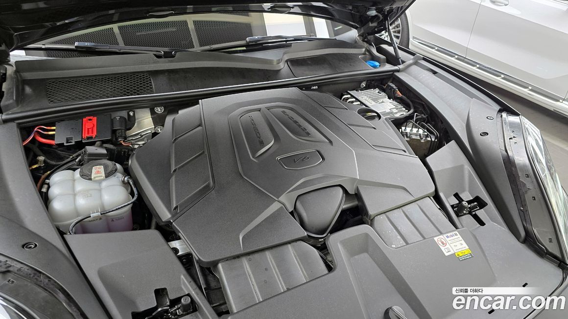 Porsche Cayenne 2024