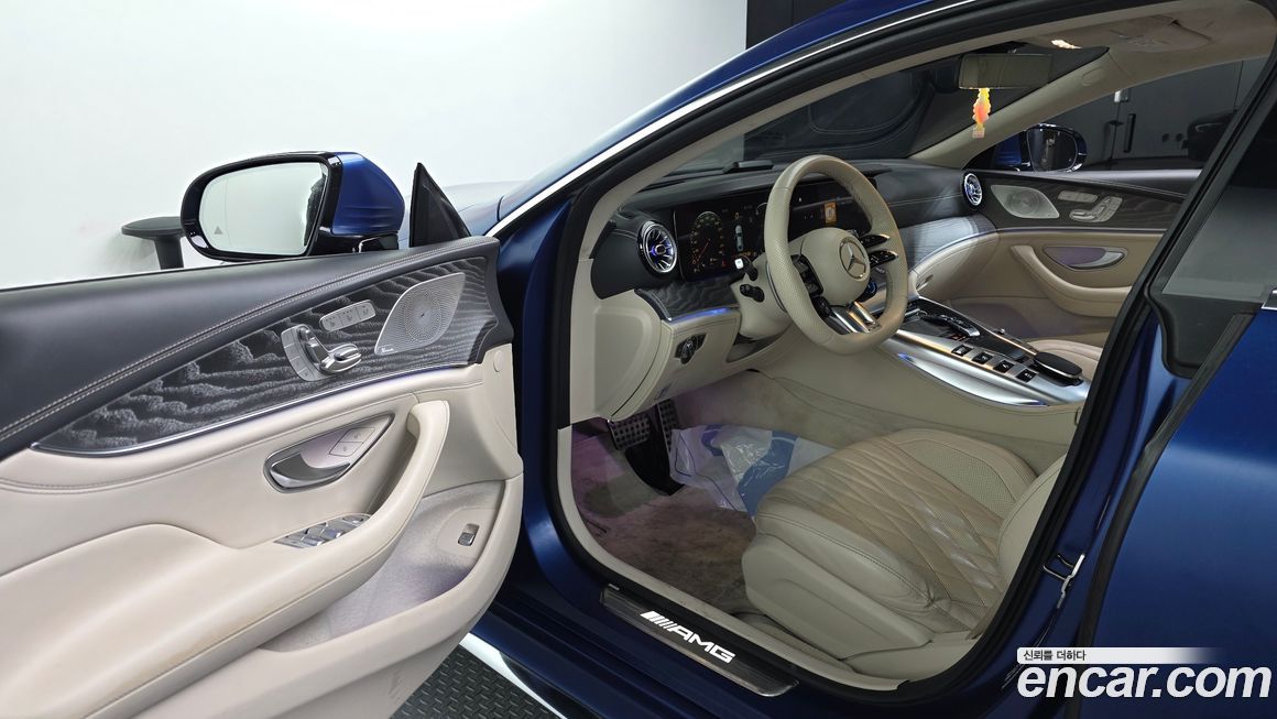 Mercedes-Benz AMG GT 2023