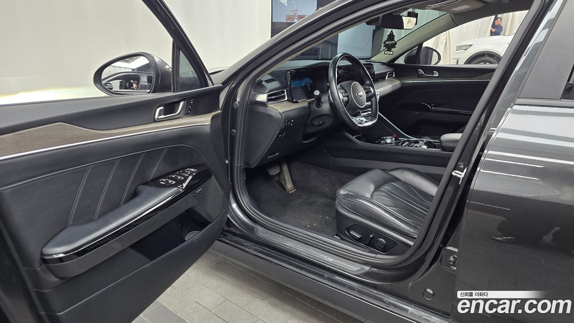 Kia K5 2021