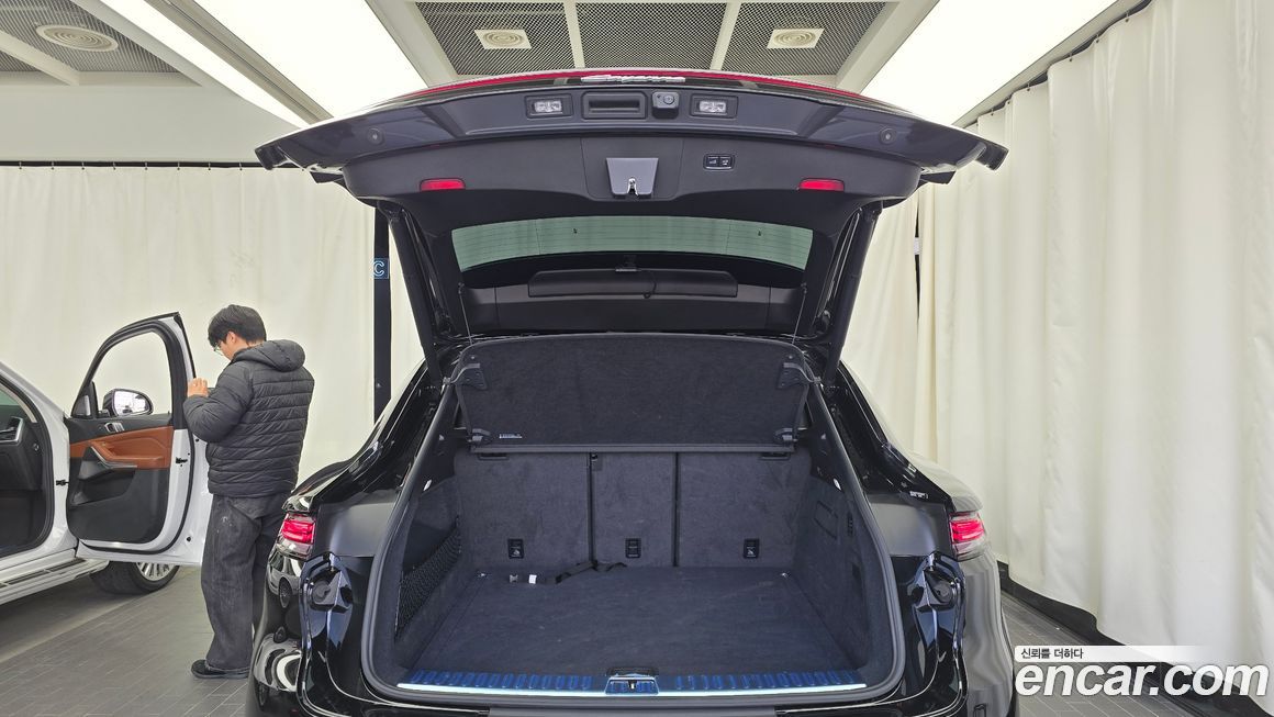 Porsche Cayenne 2024