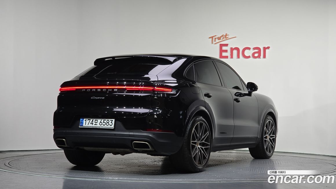 Porsche Cayenne 2024