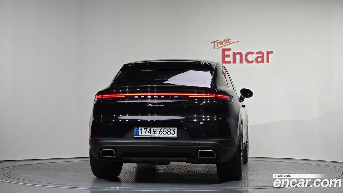 Porsche Cayenne 2024