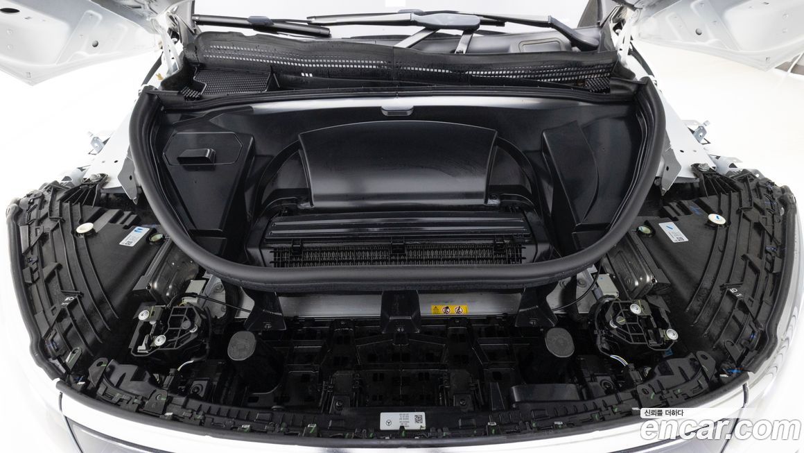 Mercedes-Benz EQS 2024