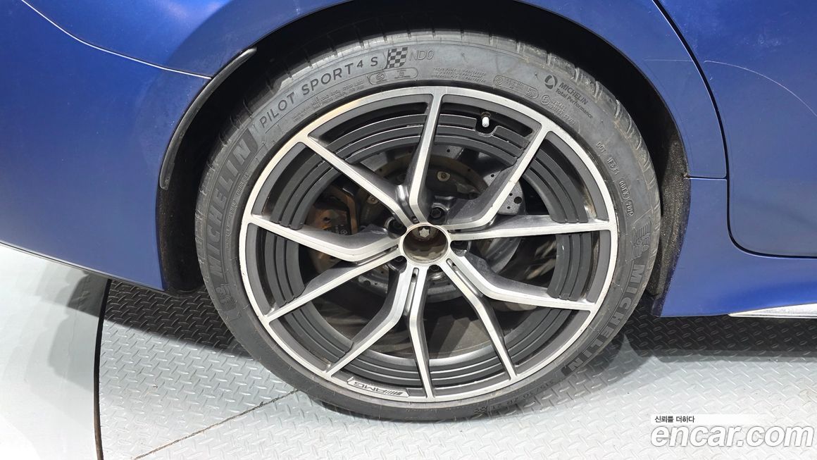 Mercedes-Benz AMG GT 2023