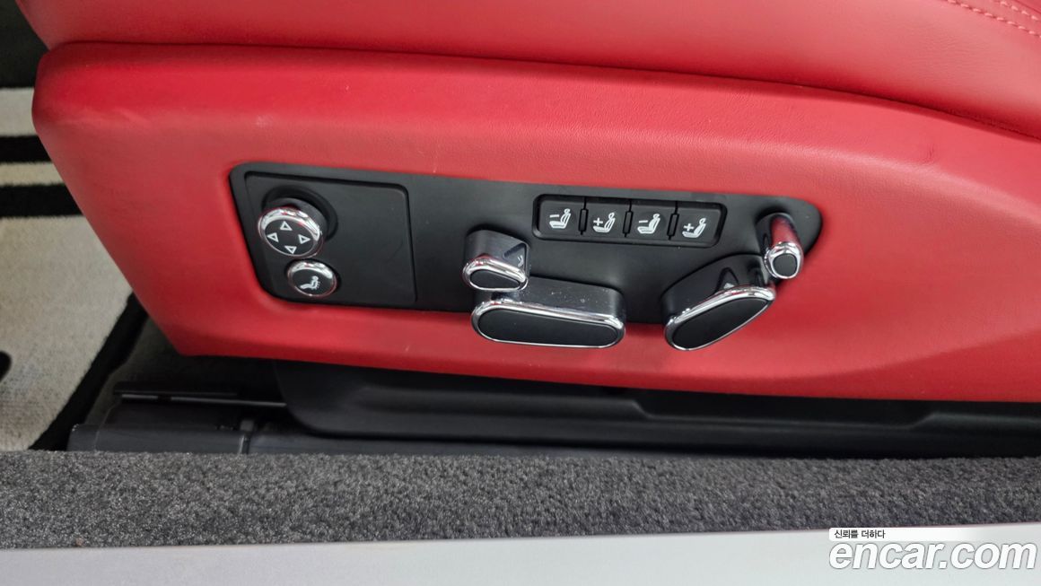 Bentley Continental 2022