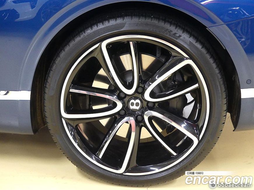 Bentley Continental 2023