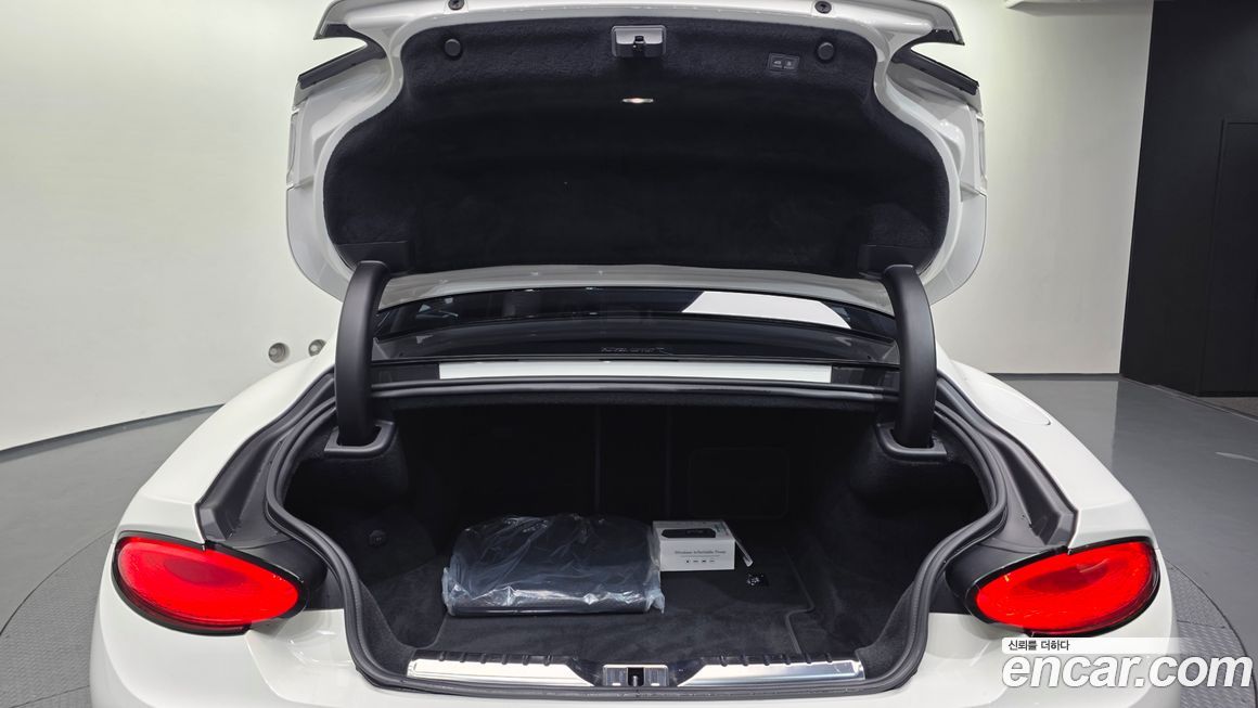 Bentley Continental 2022