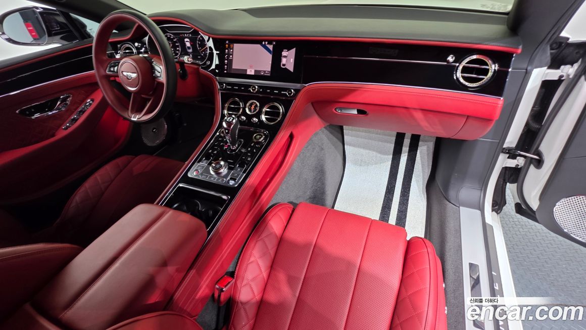 Bentley Continental 2022