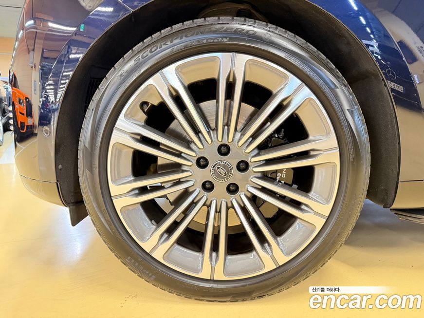 Land Rover Range Rover 2023