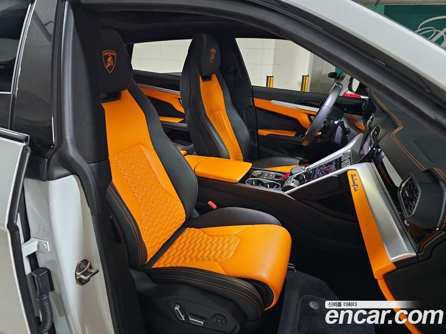 Lamborghini Urus 2019