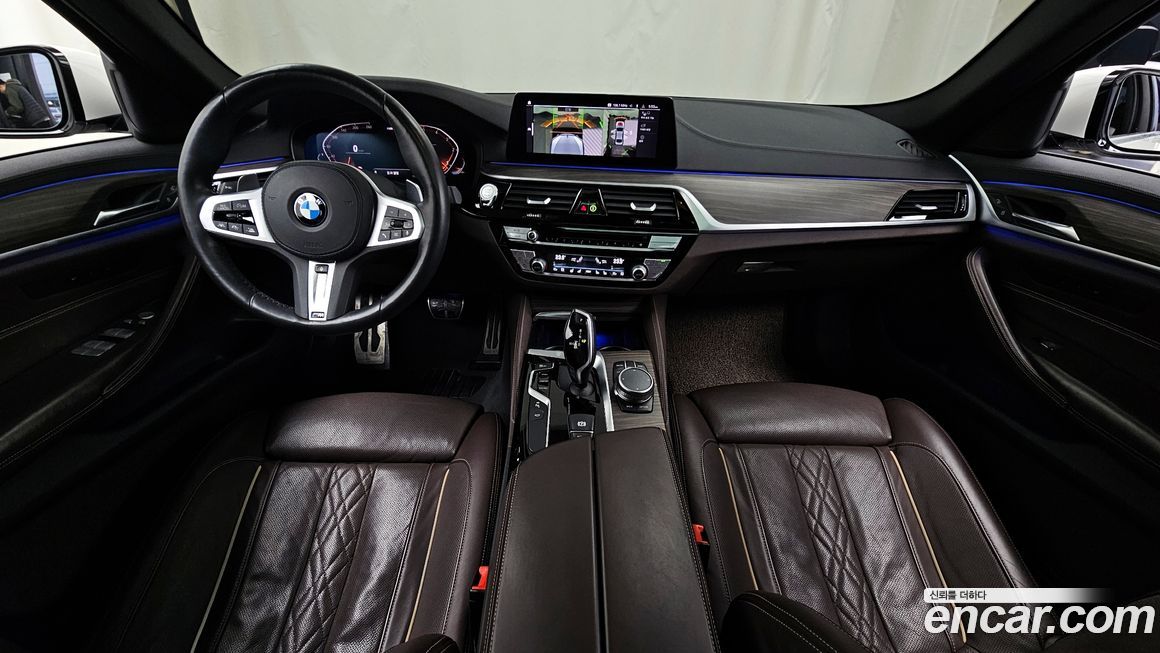 BMW 5-Series 2020