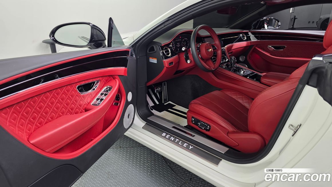 Bentley Continental 2022