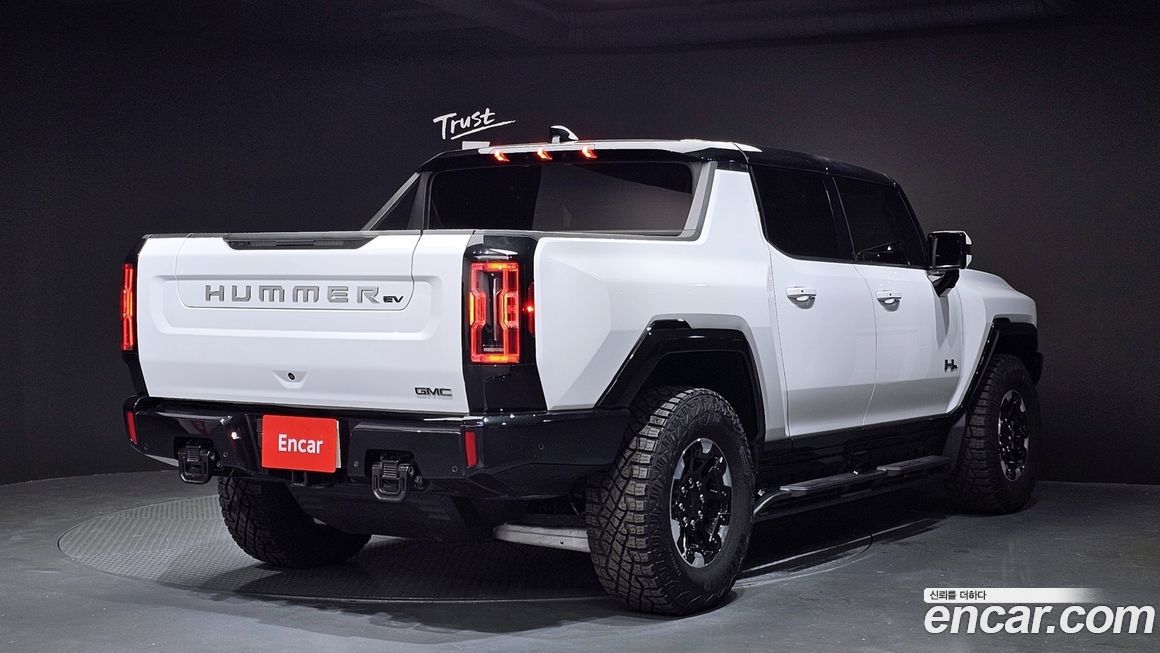 GMC Hummer EV 2025