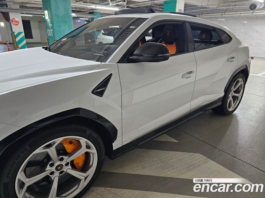 Lamborghini Urus 2019