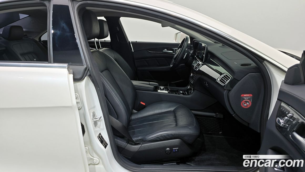 Mercedes-Benz CLS-Class 2016