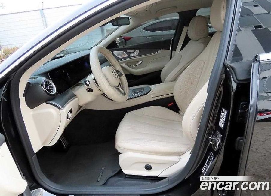 Mercedes-Benz CLS-Class 2021