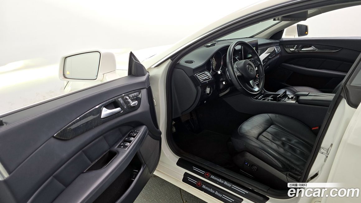 Mercedes-Benz CLS-Class 2016