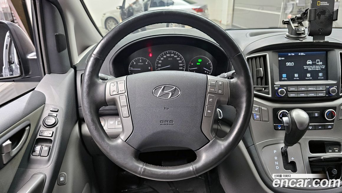 Hyundai Starex 2021