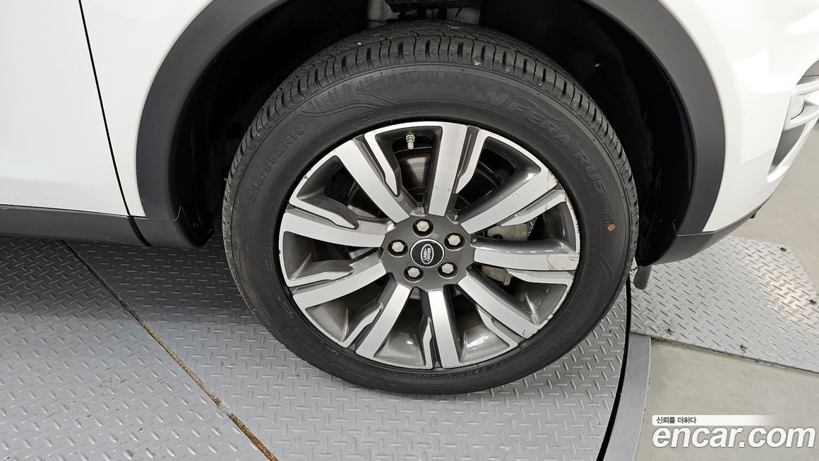 Land Rover Discovery Sport 2017