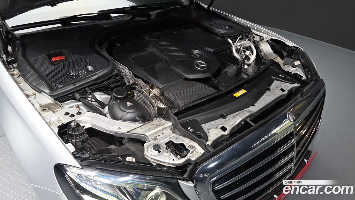 Mercedes-Benz E-Class 2017