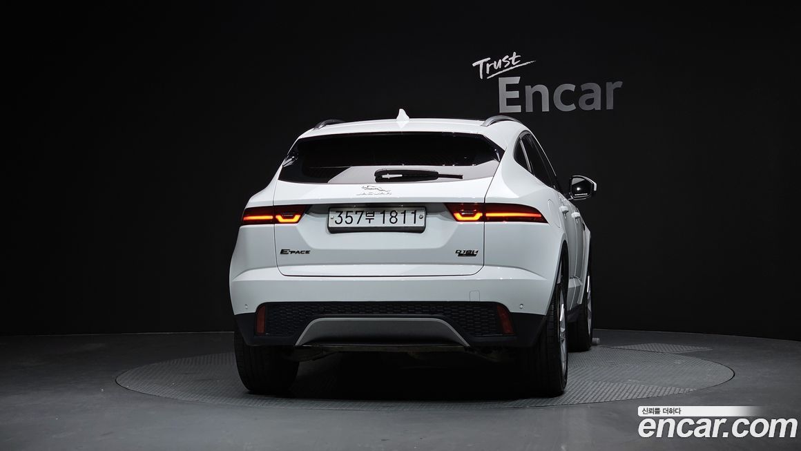 Jaguar E-PACE 2019