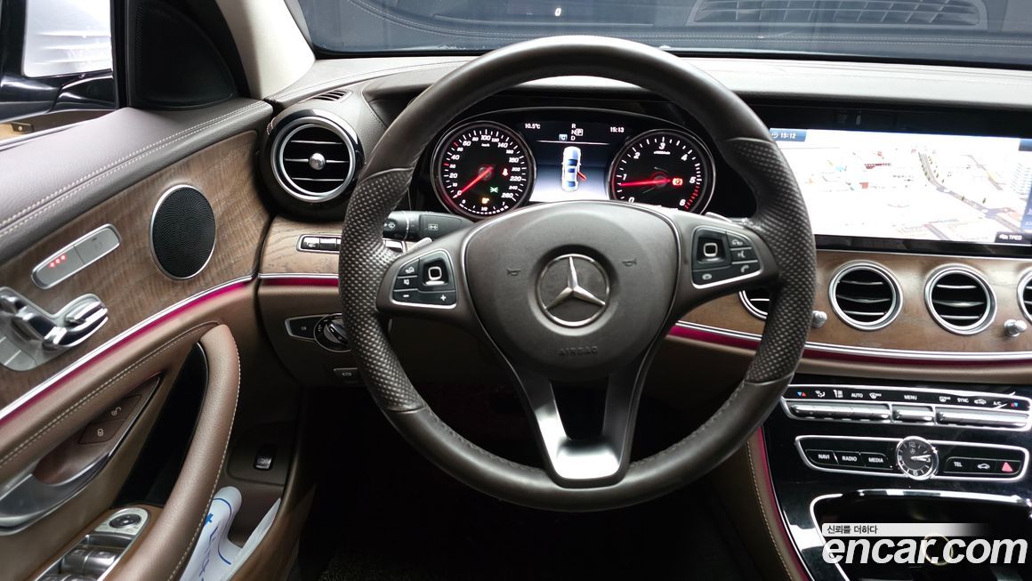 Mercedes-Benz E-Class 2017