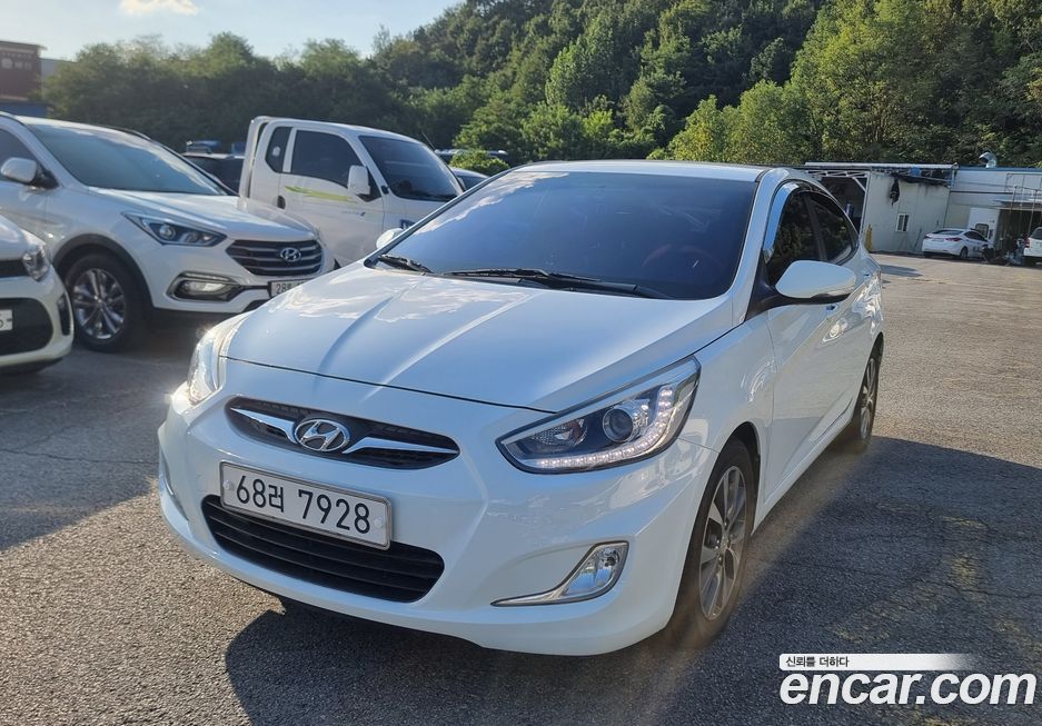 Hyundai Accent 2014