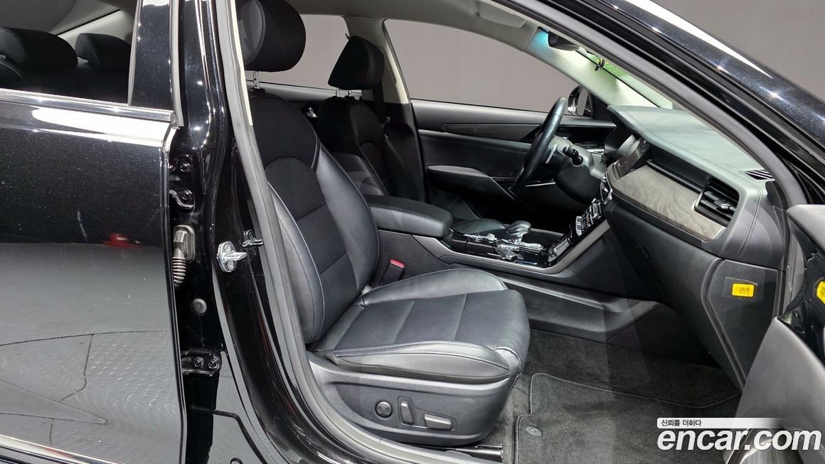 Kia K7 2021