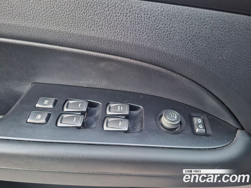 KG_Mobility_Ssangyong Rexton 2020