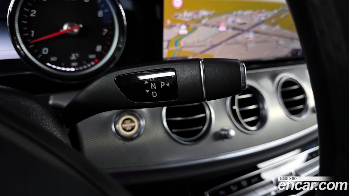 Mercedes-Benz E-Class 2018