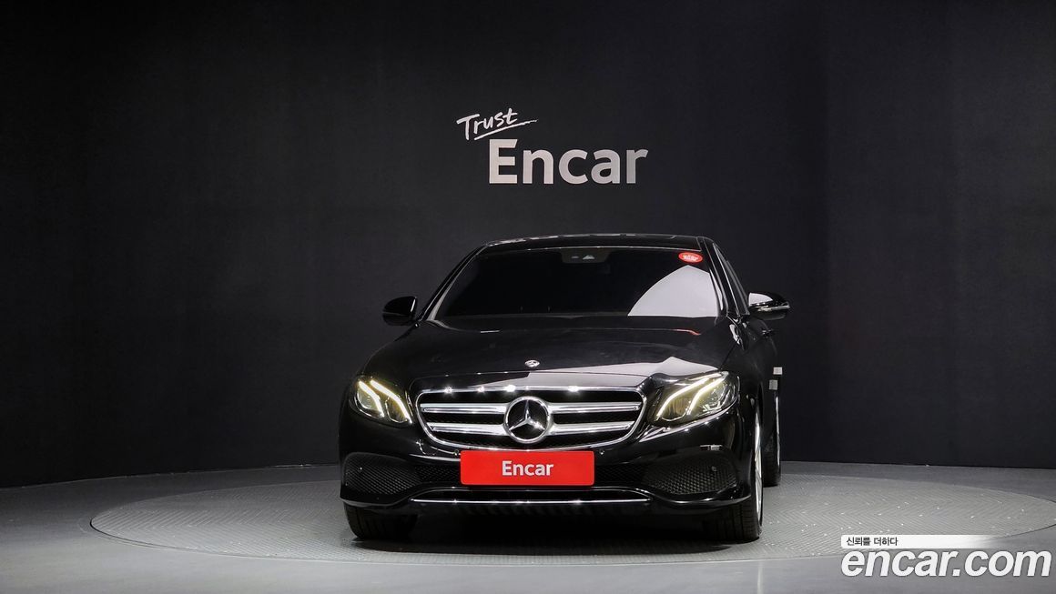 Mercedes-Benz E-Class 2018