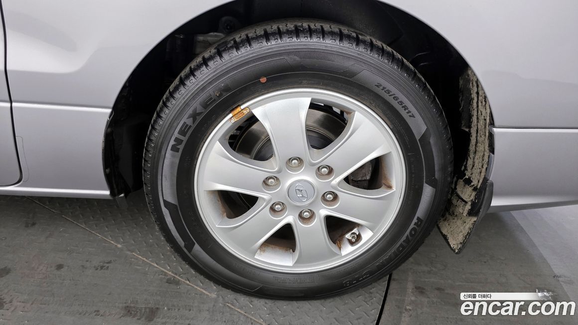 Hyundai Starex 2018
