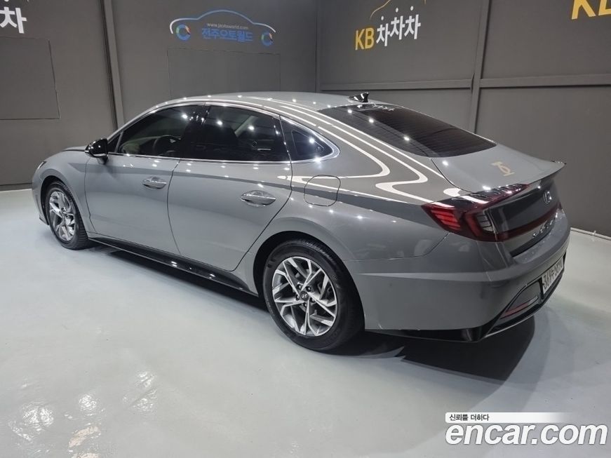 Hyundai Sonata 2022