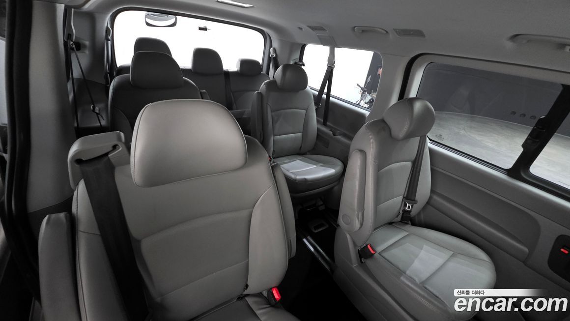 Hyundai Starex 2018