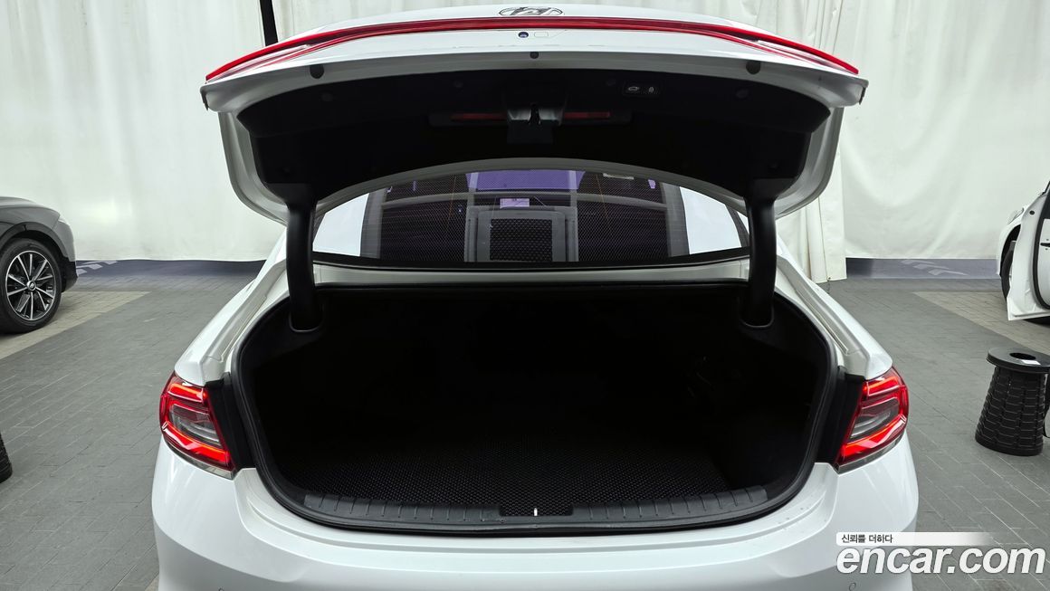 Hyundai Grandeur 2018