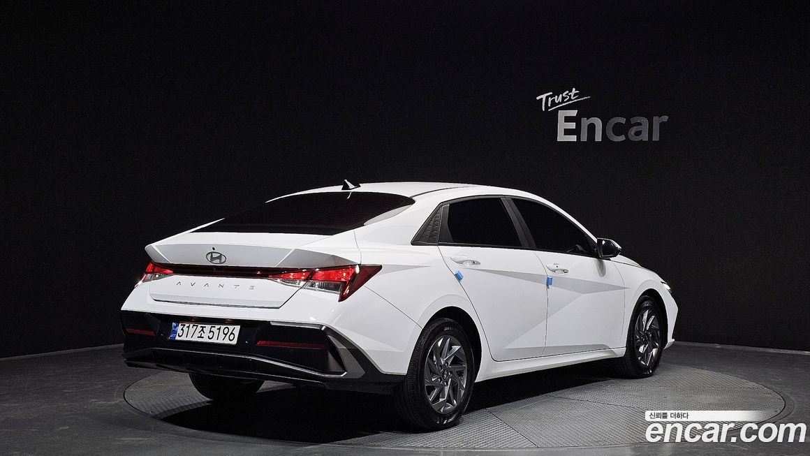 Hyundai AVANTE 2024