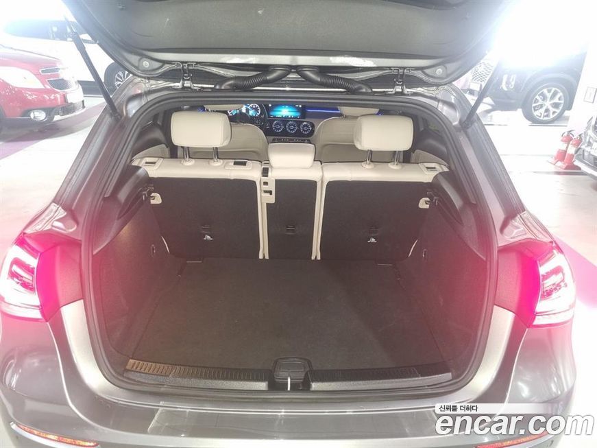 Mercedes-Benz A-Class 2021