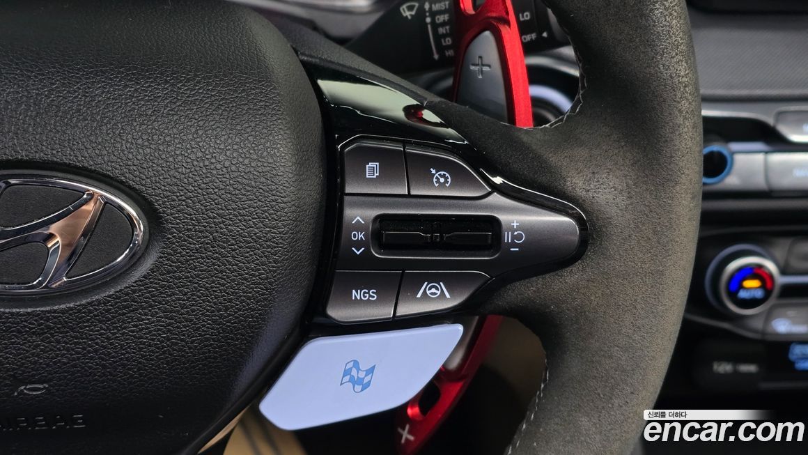 Hyundai Veloster 2023