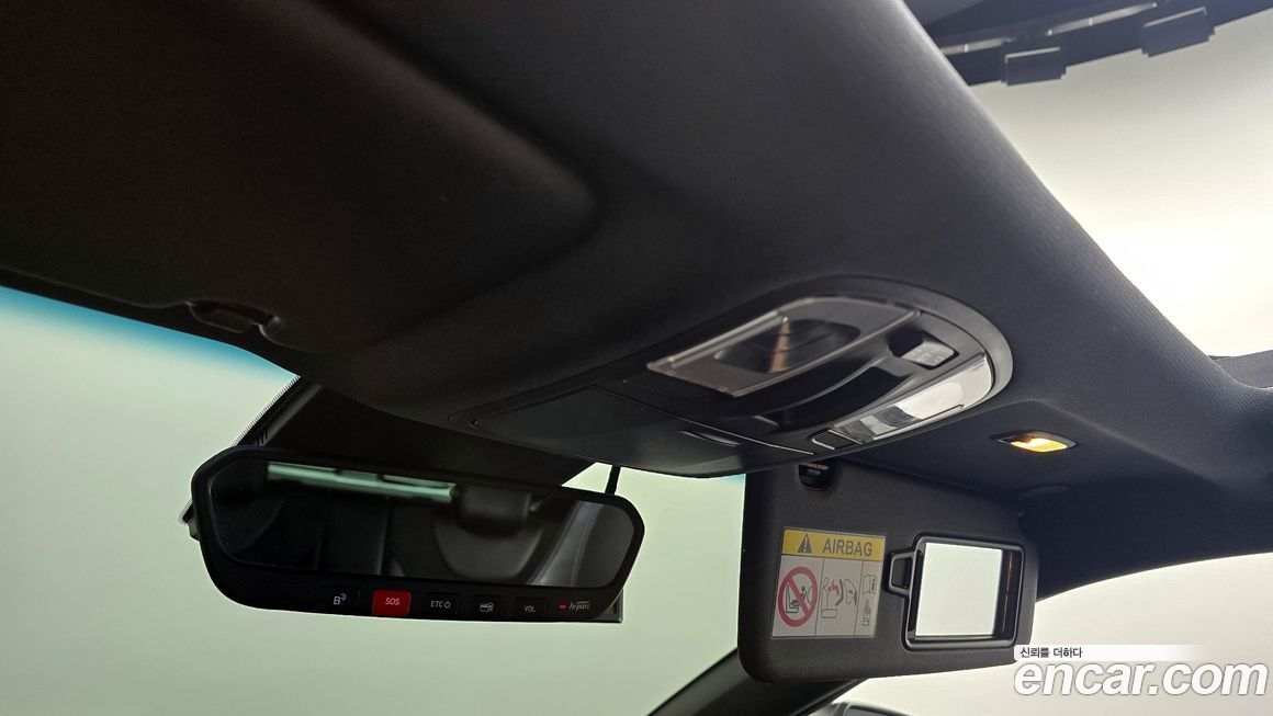 Hyundai Veloster 2023