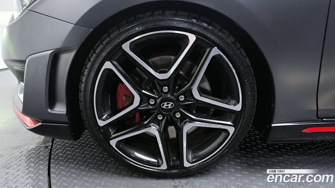 Hyundai Veloster 2023