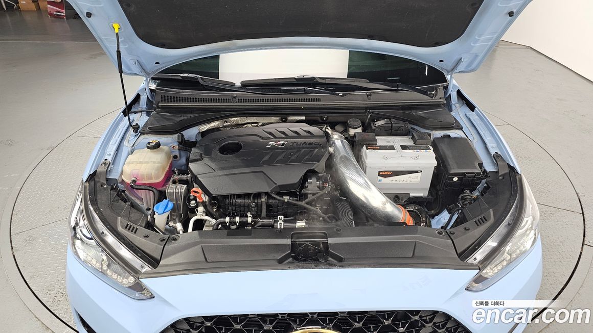 Hyundai Veloster 2022