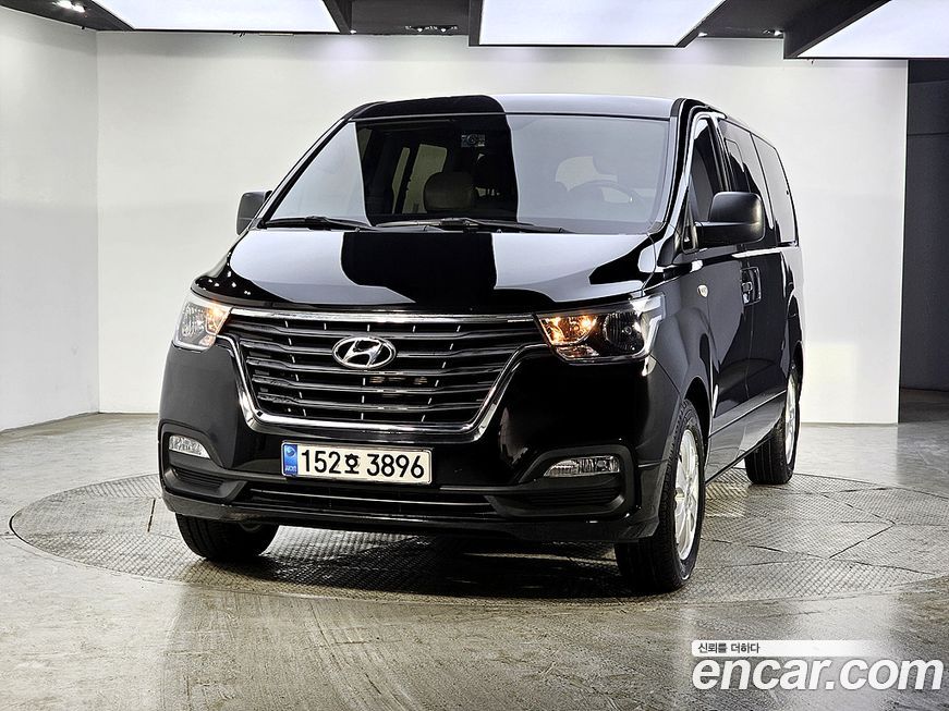 Hyundai Starex 2021