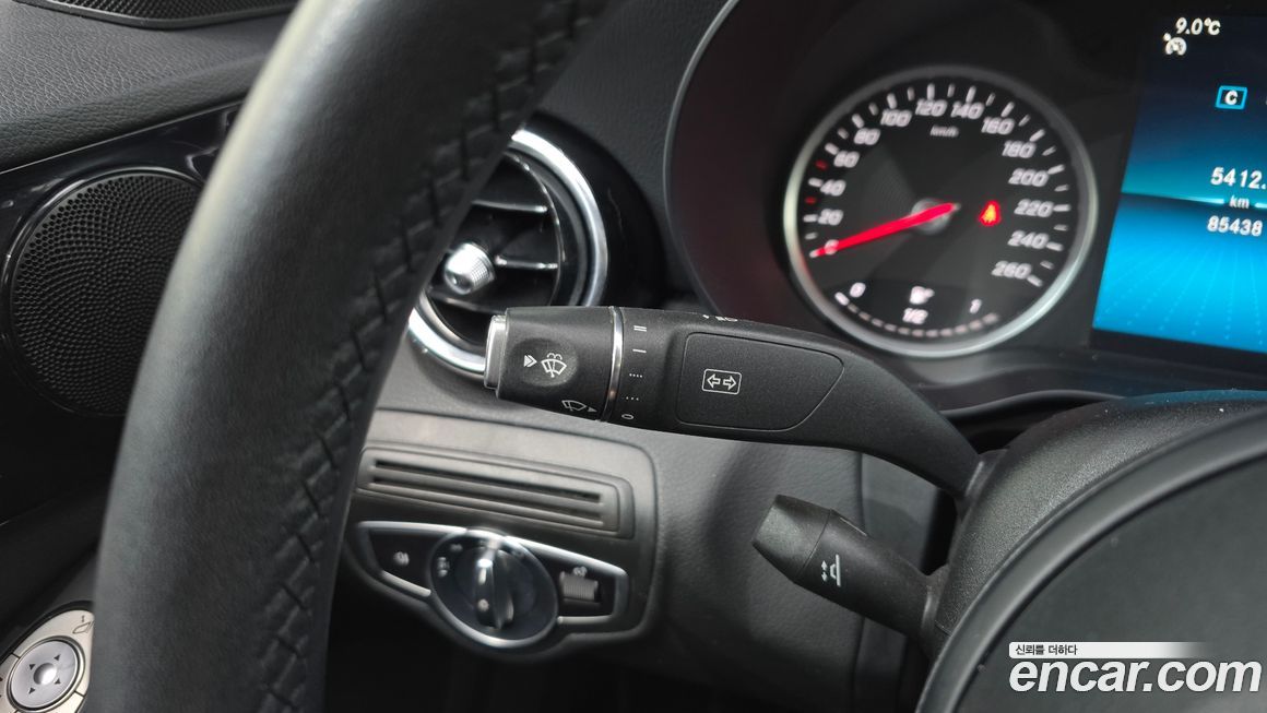 Mercedes-Benz C-Class 2019