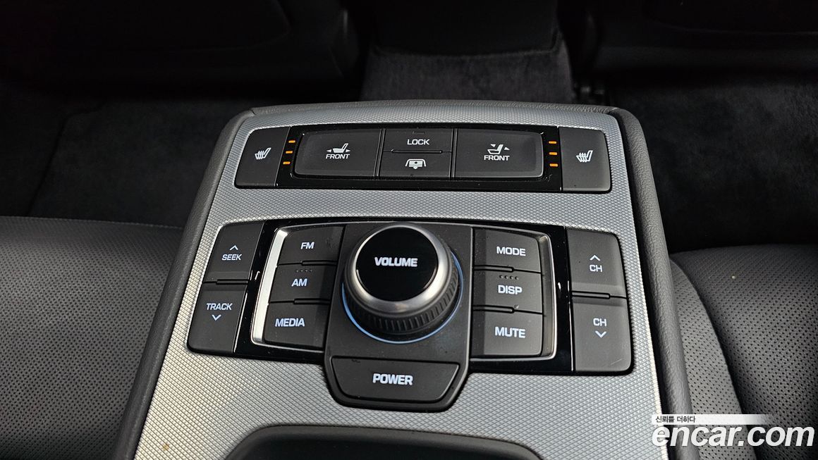 Genesis G80 2018