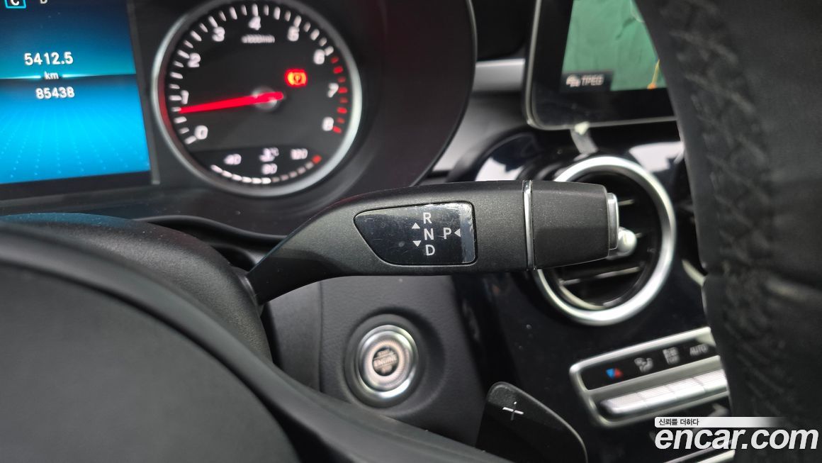 Mercedes-Benz C-Class 2019