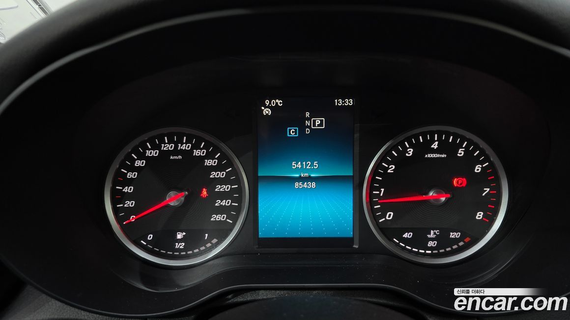 Mercedes-Benz C-Class 2019
