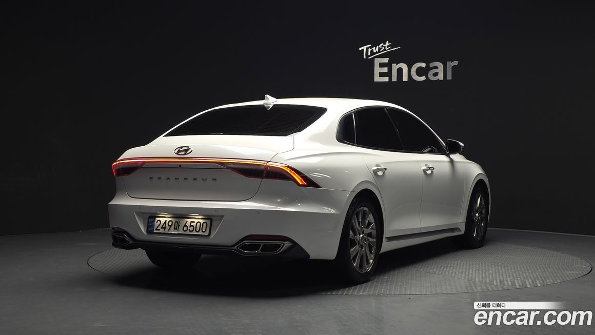 Hyundai Grandeur 2020