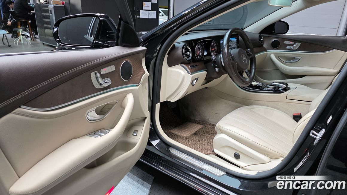 Mercedes-Benz E-Class 2017