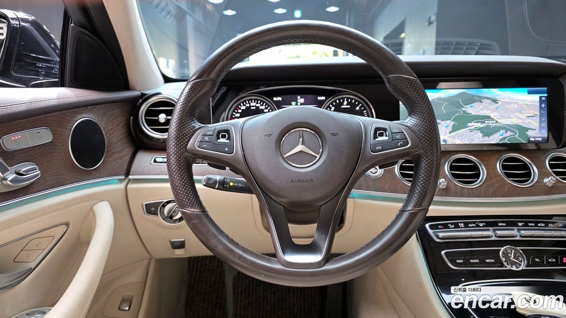 Mercedes-Benz E-Class 2017