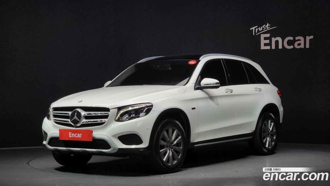 Mercedes-Benz GLC-Class 2019